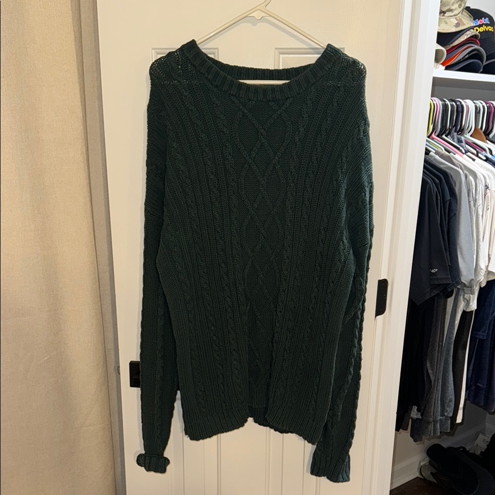 Women's Vintage Green Cable Knit Sweater